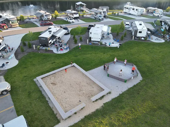 Duck Creek RV Resort Picture 9