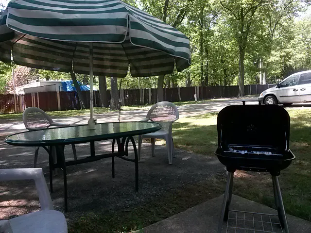 Oaks Mobile Home Park Picture 1