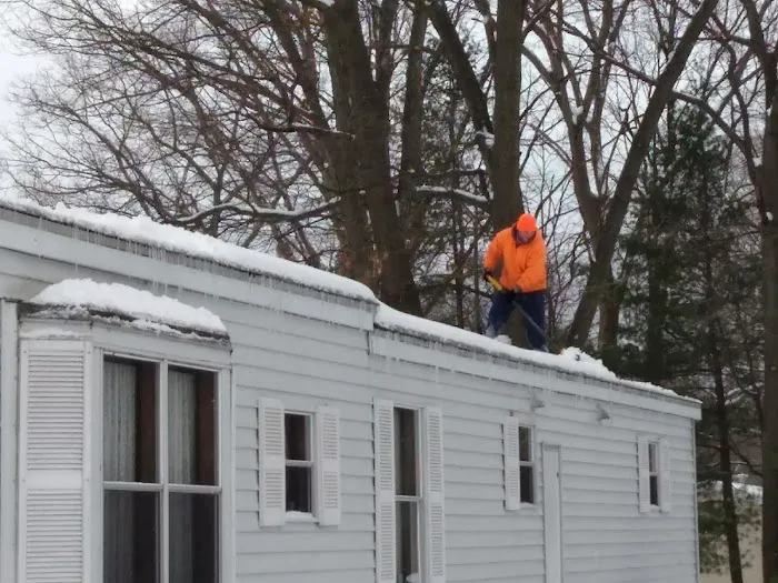 Crestview Estates Picture 1