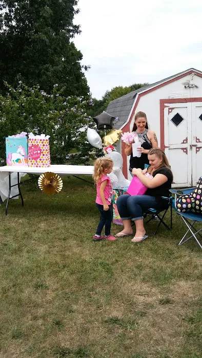 Crestview Estates Picture 8