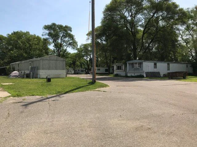 Mt Pleasant Mobile Village Picture 1