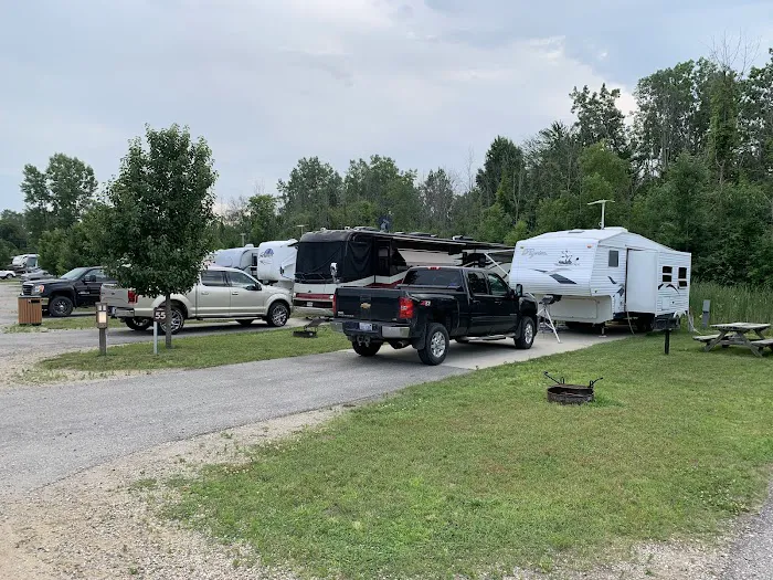 Soaring Eagle Hideaway RV Park Picture 5