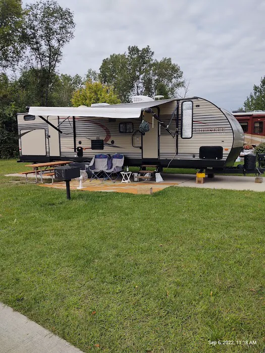 Soaring Eagle Hideaway RV Park Picture 1