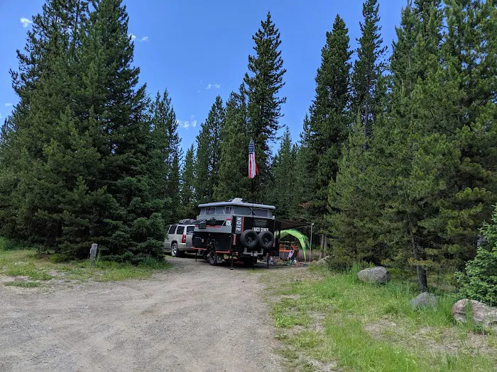 Chisholm Campground Picture 10