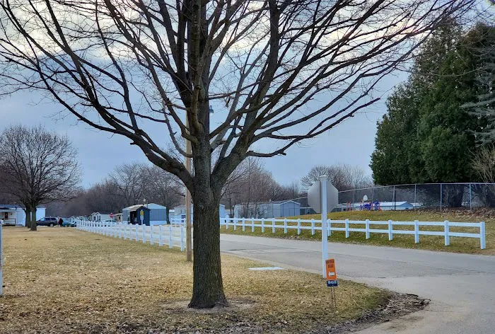 Meadows Mobile Home Park Picture 6