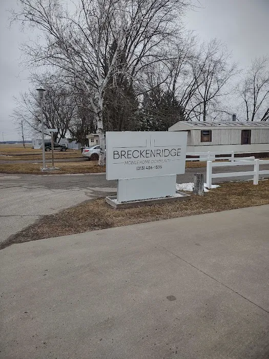 Breckenridge Manufactured Home Community Picture 1