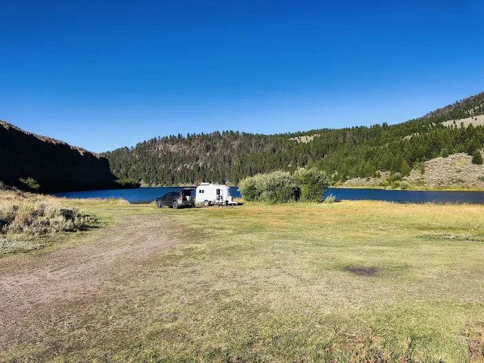 Elk Lake Dispersed Camping and Picnic Area Picture 1
