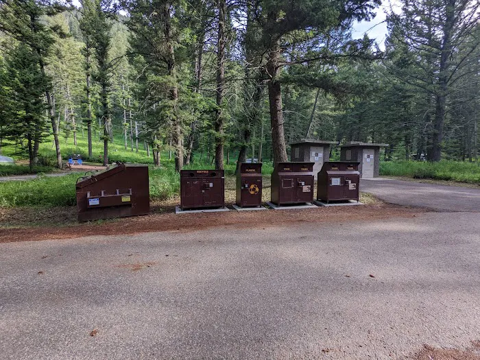 CABIN CREEK CAMPGROUND Picture 3