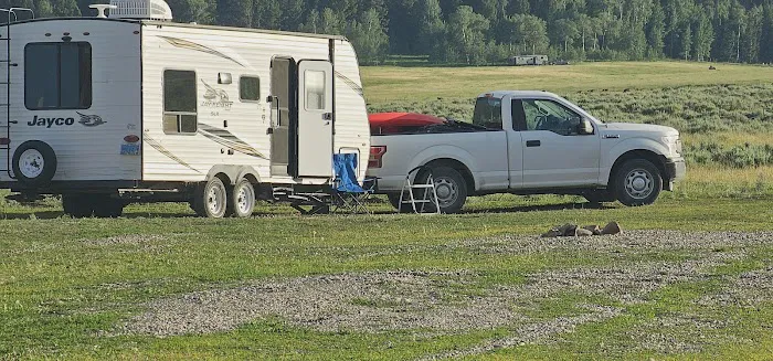 Cozy Island Park Cabin Picture 7