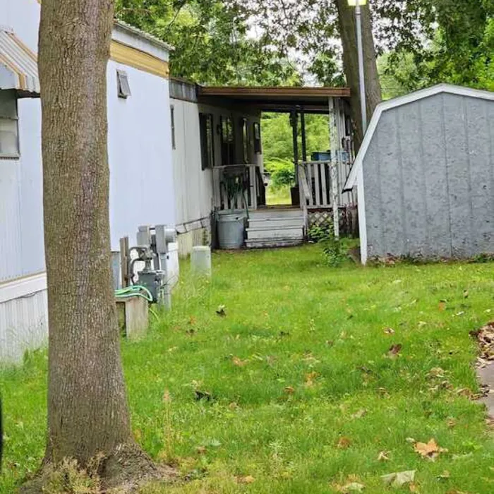 Bel Air Estates Mobile Home Community Picture 10