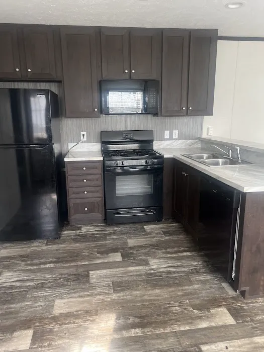 Green Acres Manufactured Home Community Picture 2