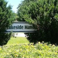 Lakeside Manor Manufactured Home Community ico