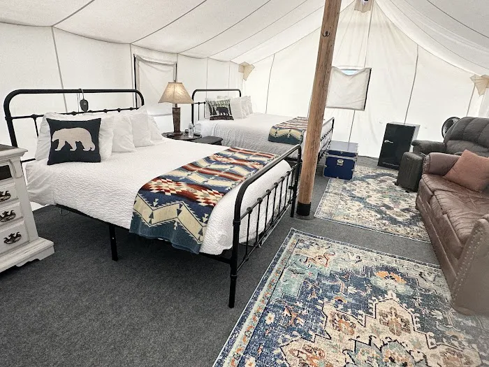 Yellowstone Dreamin Camp Picture 1