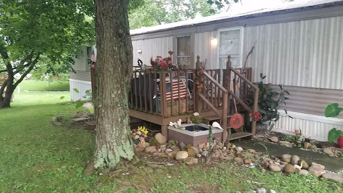 Treehaven Mobile Home Park Picture 4