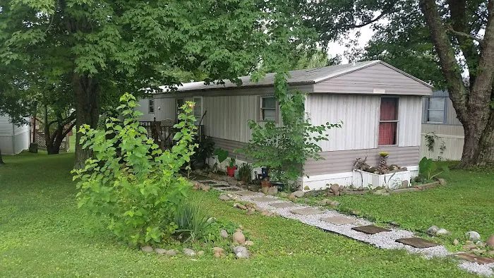 Treehaven Mobile Home Park Picture 5