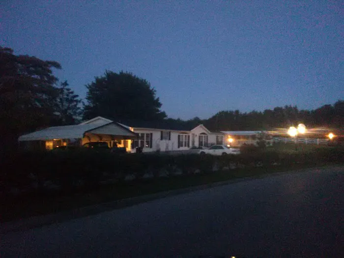 Yorktowne Mobile Estates Association Picture 3