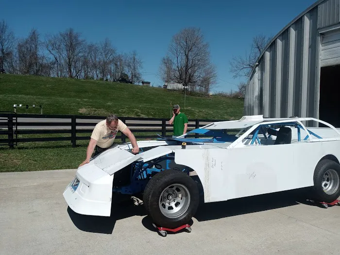 D & D Transport Picture 2