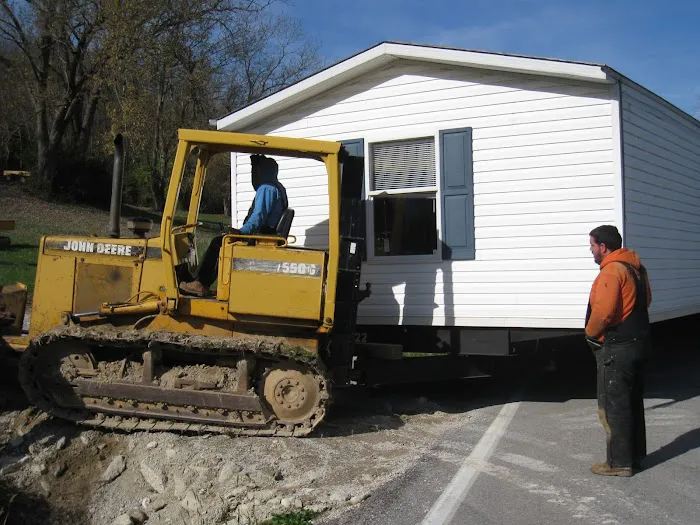 D & D Transport Picture 8