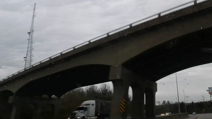 D & D Transport Picture 6