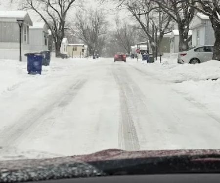 Indian Oaks Pointe Mobile Home Park