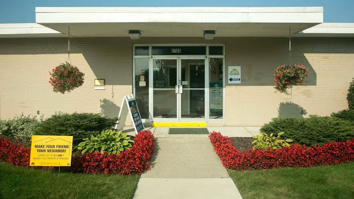 St. Clair Place Picture 9