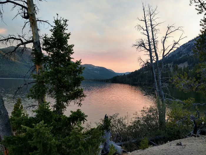 North Shore Campground Picture 1