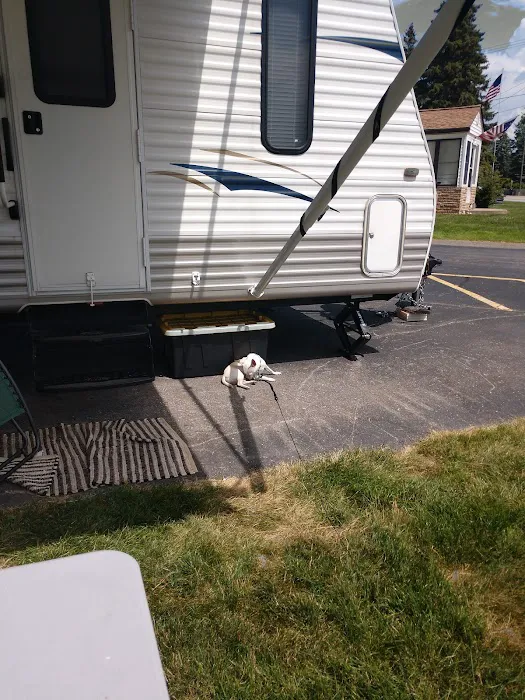 Seaway Trailer Court Picture 10