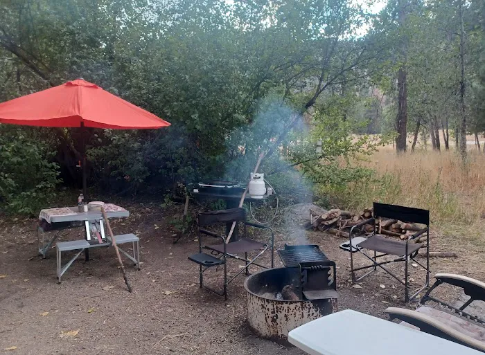 Elks Flat Campground Picture 10