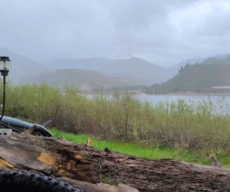 Pine Airport Campground