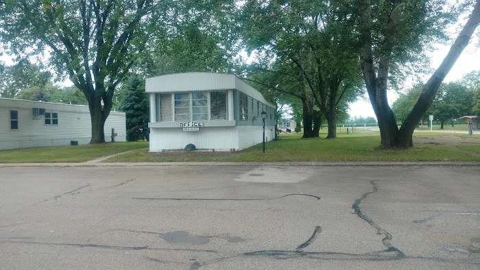 Pebble Creek Mobile Home Community Picture 2