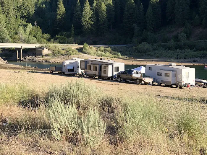 Curlew Creek Campground Picture 8