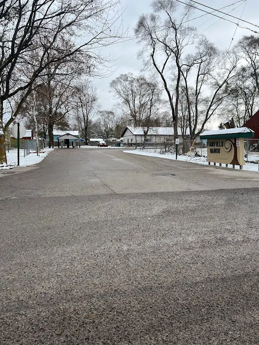 Fairfield Manor Mobile Home Park Picture 8