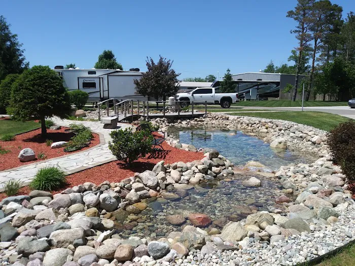 Poncho's Pond RV Park Picture 2