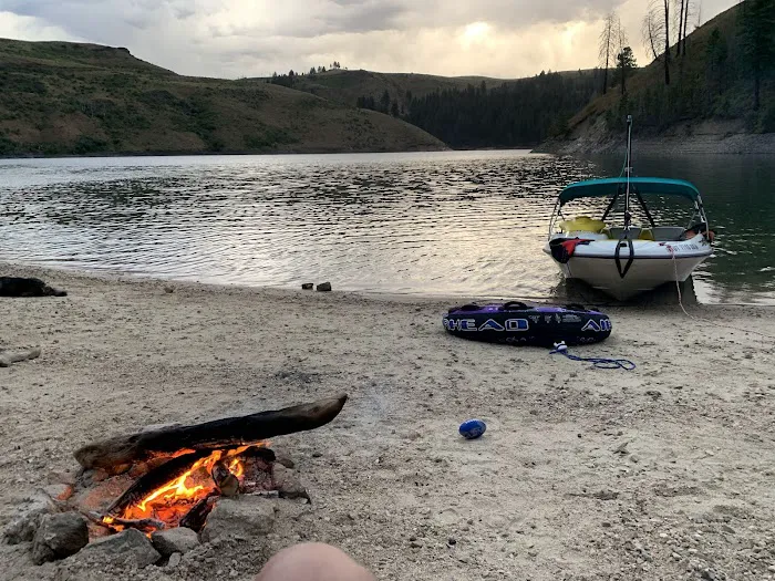 Castle Creek Campground Picture 7