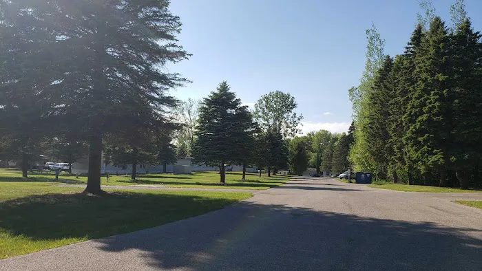 Ludington Mobile Home Community Picture 7
