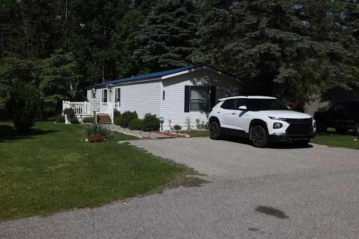 Ludington Mobile Home Community Picture 5
