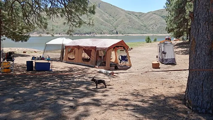 Irish Point Dispersed Campground Picture 4