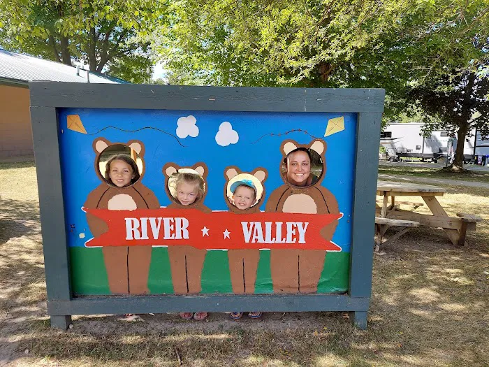 River Valley RV Park Picture 9