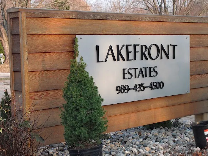 Lakefront Estates Picture 7