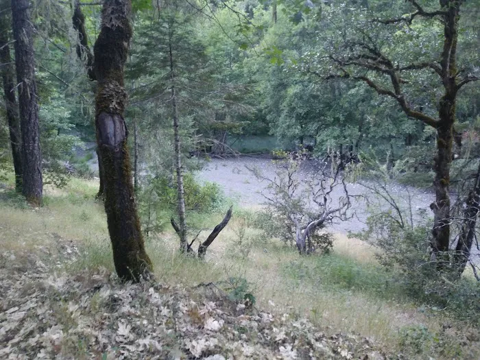 MAD RIVER CAMPGROUND Picture 9