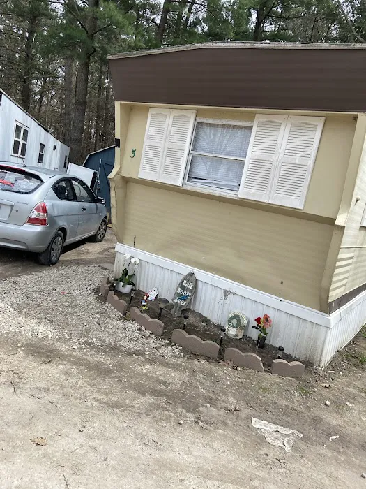 Lake View Trailer Court Picture 4
