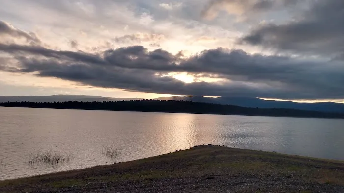 Eagle Lake - Rocky Point West Picture 2