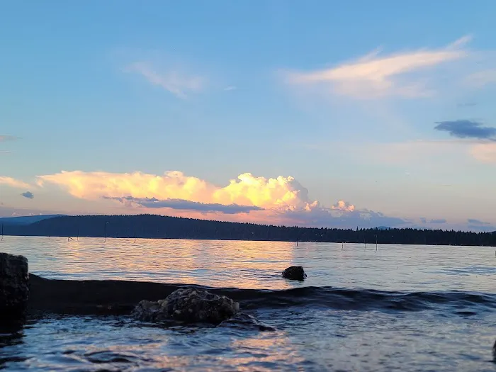 Almanor Campgrounds Picture 2