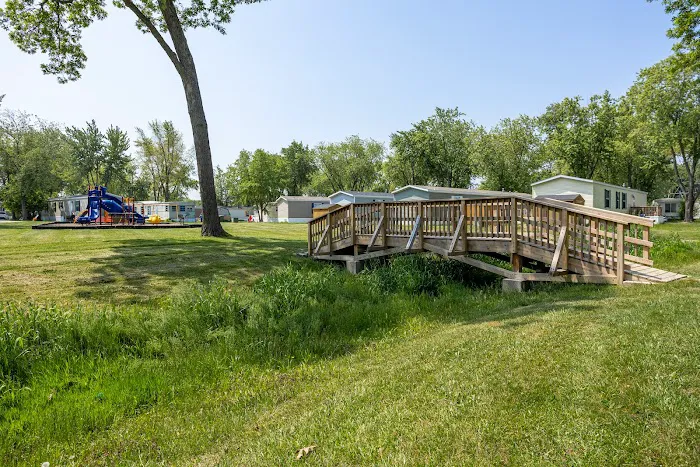 Forest Oaks Mobile Home Park Picture 9