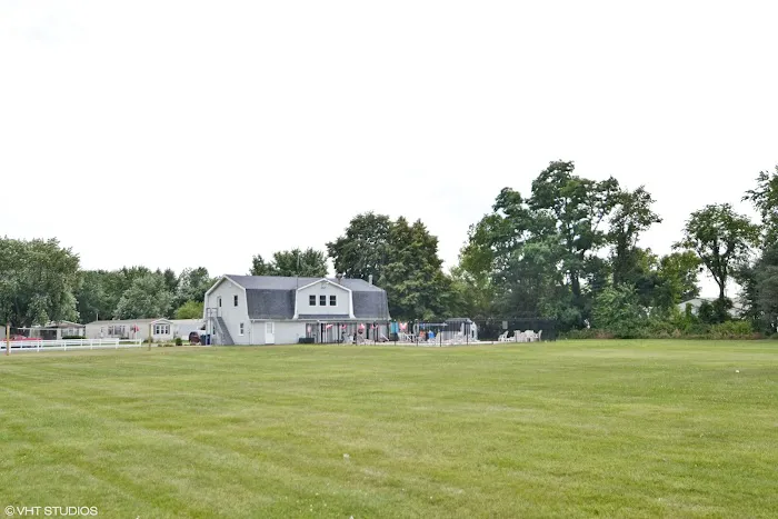 Pleasant Valley Manufactured Home Community Picture 5