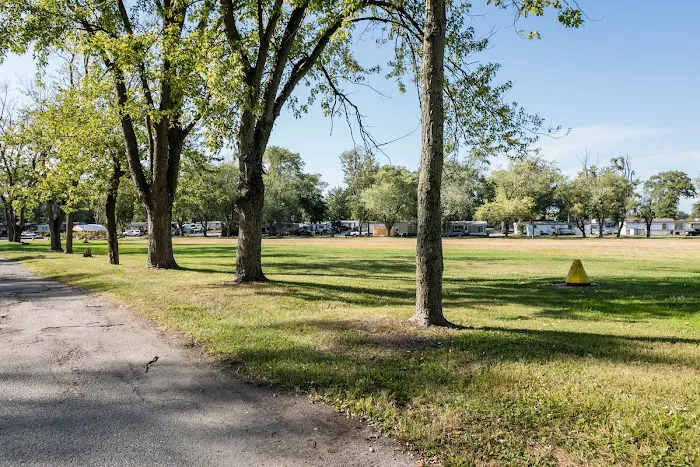 Woodland Village RV/MH Park Picture 3