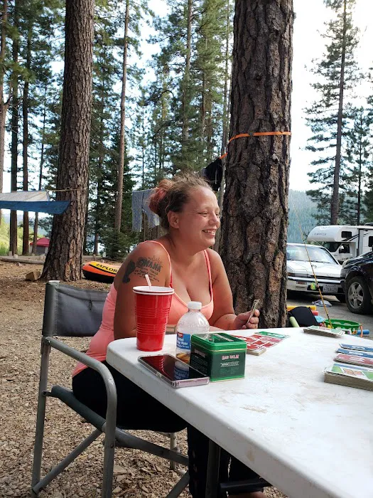 Ponderosa Flat Campground Picture 10