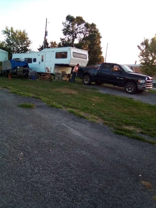 Dixie Plaza Mobil Home Park Picture 5