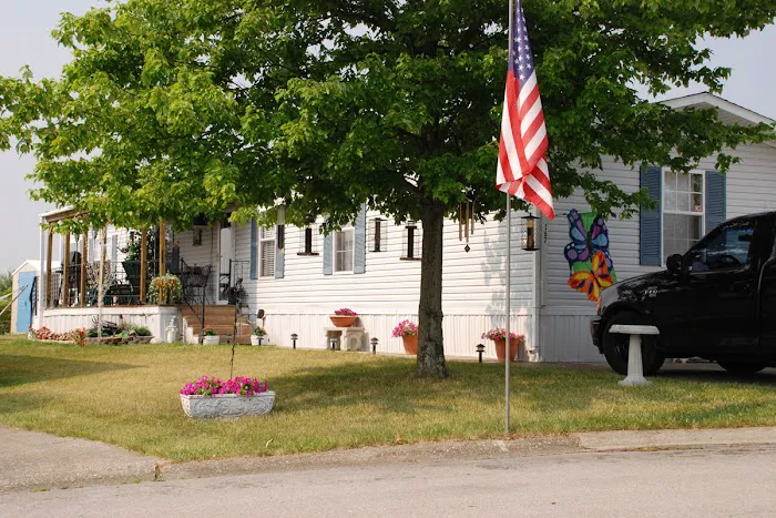 Bradbury Pointe Mobile Home Park Picture 5