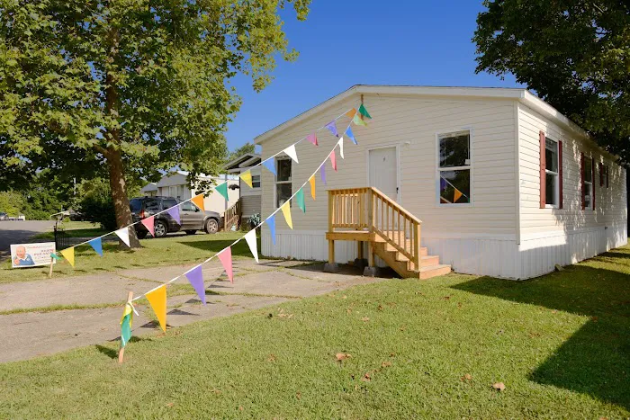 Bradbury Pointe Mobile Home Park Picture 6